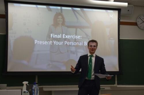 Career College 3: Pitch Training