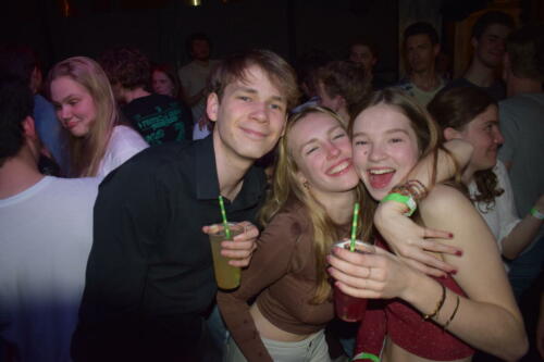 2 DSC 0012-74