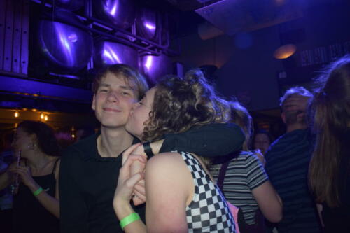 2 DSC 0012-96