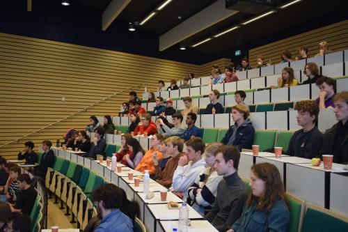 LunCH Lecture Booking.com