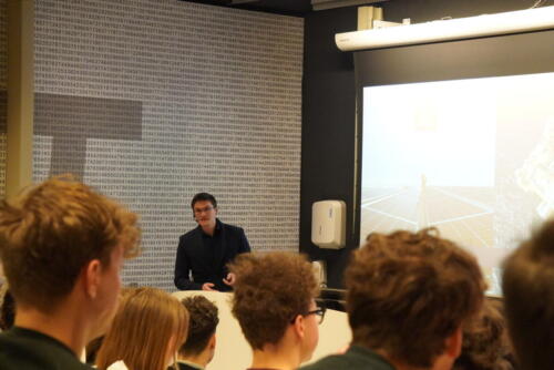 LunCH Lecture - Helin 2025