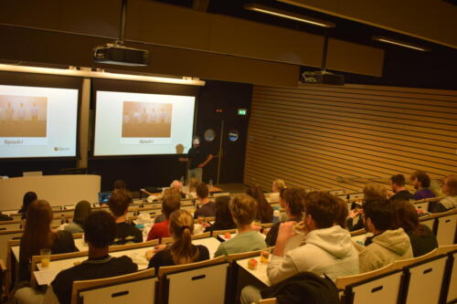 LunCH Lecture - Dream Teams